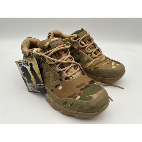 Треккинговые кроссовки «MAGNUM» летние в Воронеже